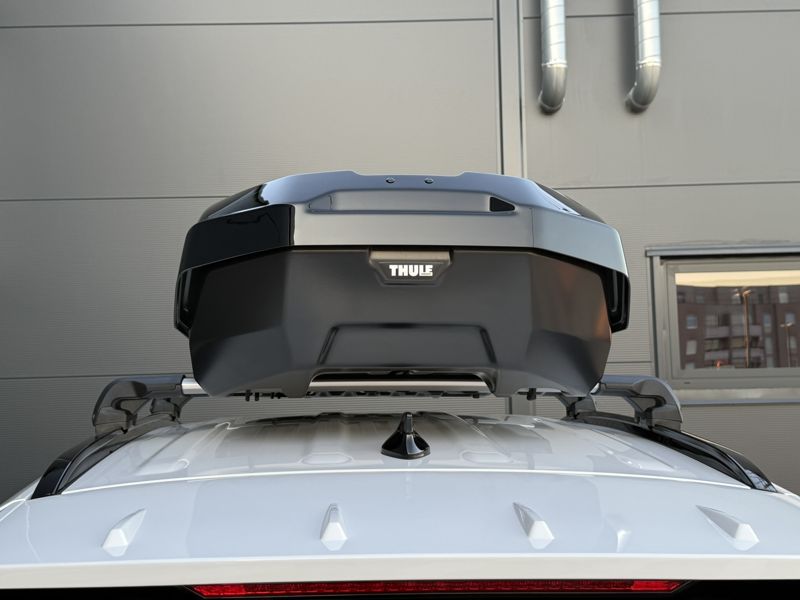 Thule Motion 3 M ve Filson Store